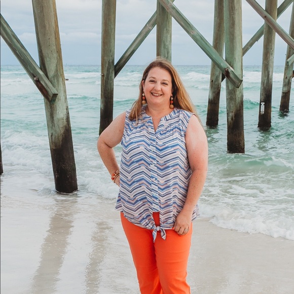 Meet your Posher, Rachel - Picture 1 of 1